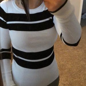 Express long sleeve light weight knit sweater